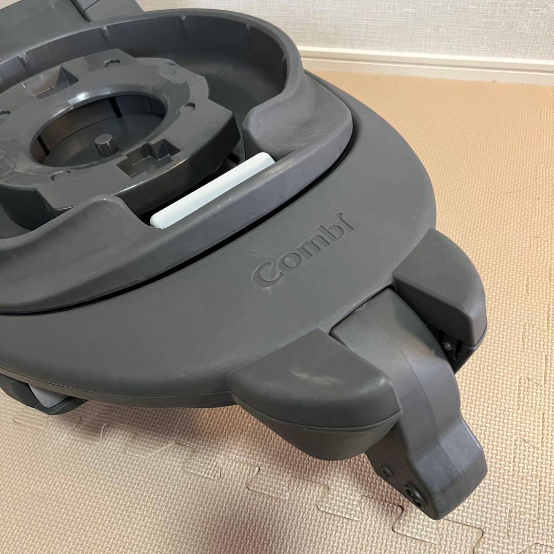 R コンビ チャイルドシートTHE S ISOFIX ZA-670 グレー