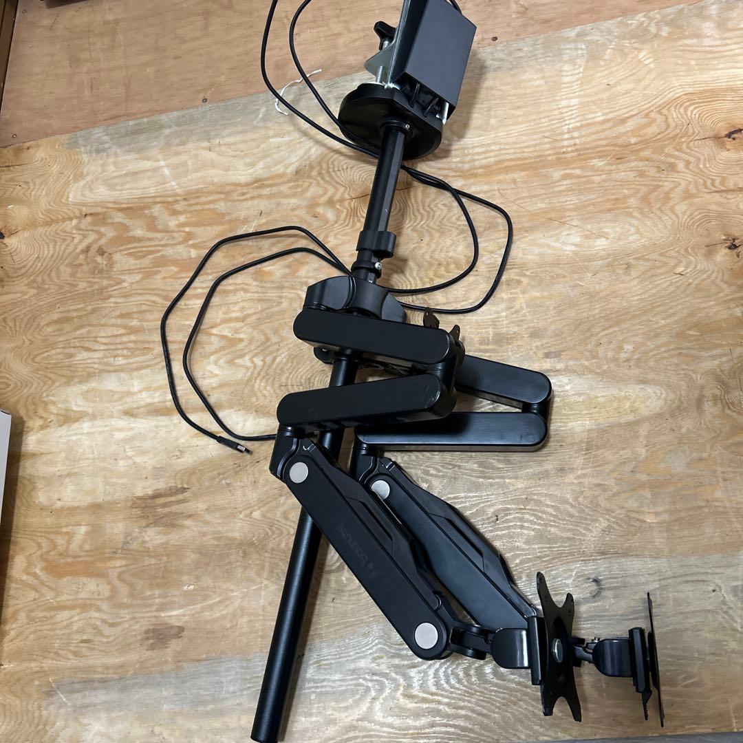 Bauhütte ブラック モニターアーム　bauhutte 3面用アーム