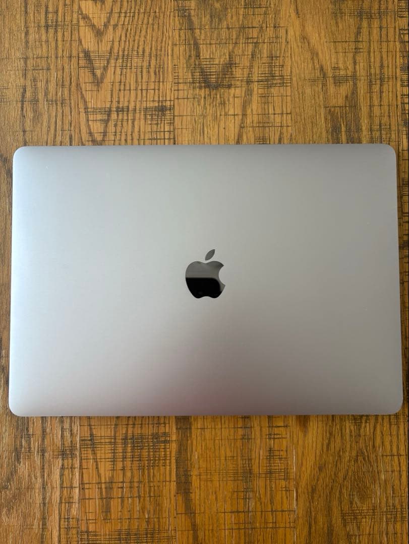 Apple MacBook air 2020 13インチ