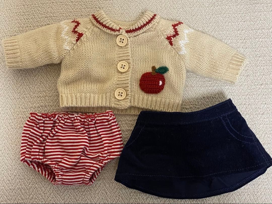 希少　familiar ファミリアベア　冬のお洋服