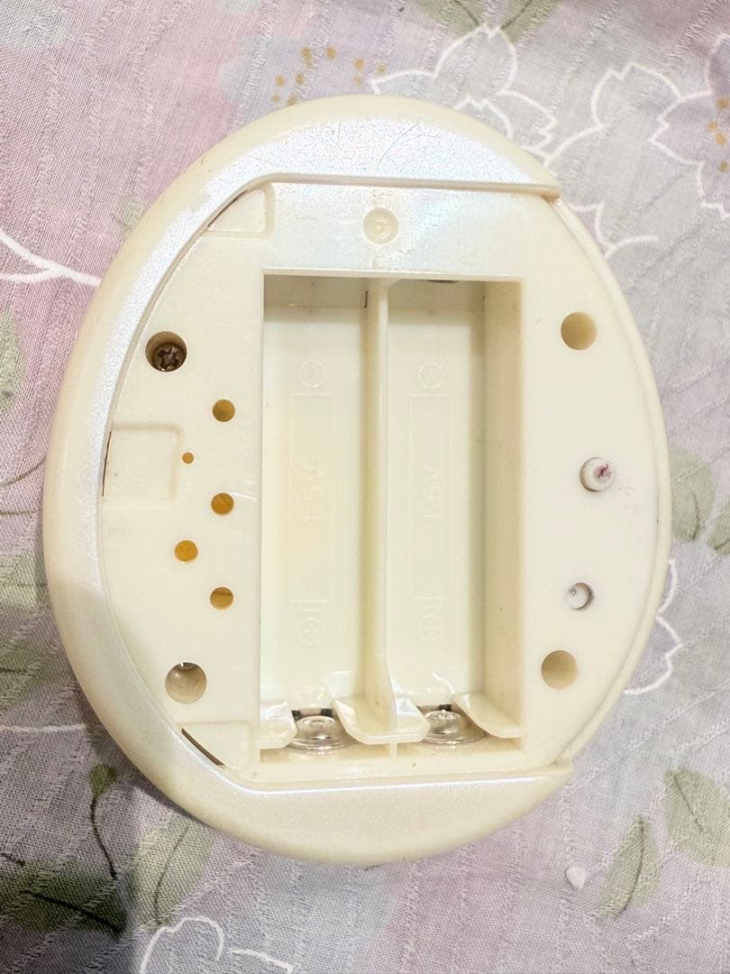 【動作確認済】たまごっちプラスカラー　ホワイト