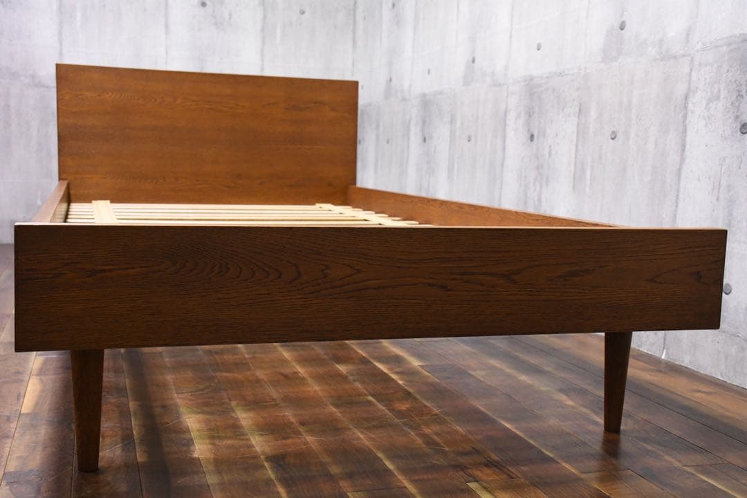 EIC10 美品 トラックファニチャー シングルベッドフレーム 24万 ナラ材