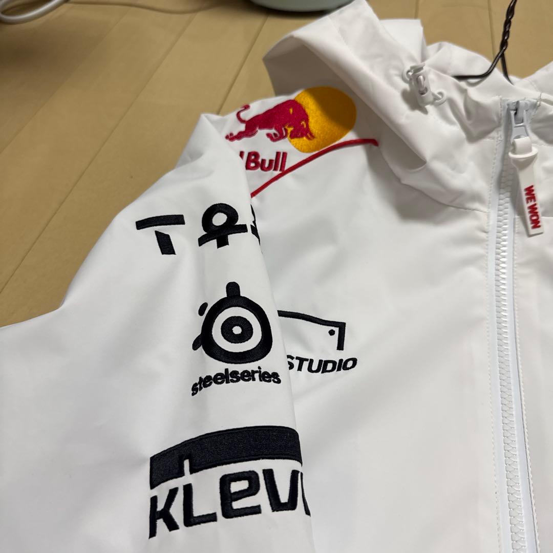 T1 Worlds 2024 優勝記念　ジャケット