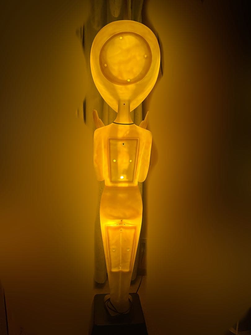 U.T. カップヌードル 特大フィギュア 置物 ライト　等身大　ルームライト