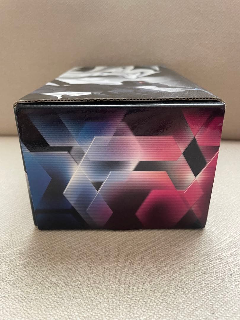 ポケモンカードゲーム デッキケース レシラム ゼクロム