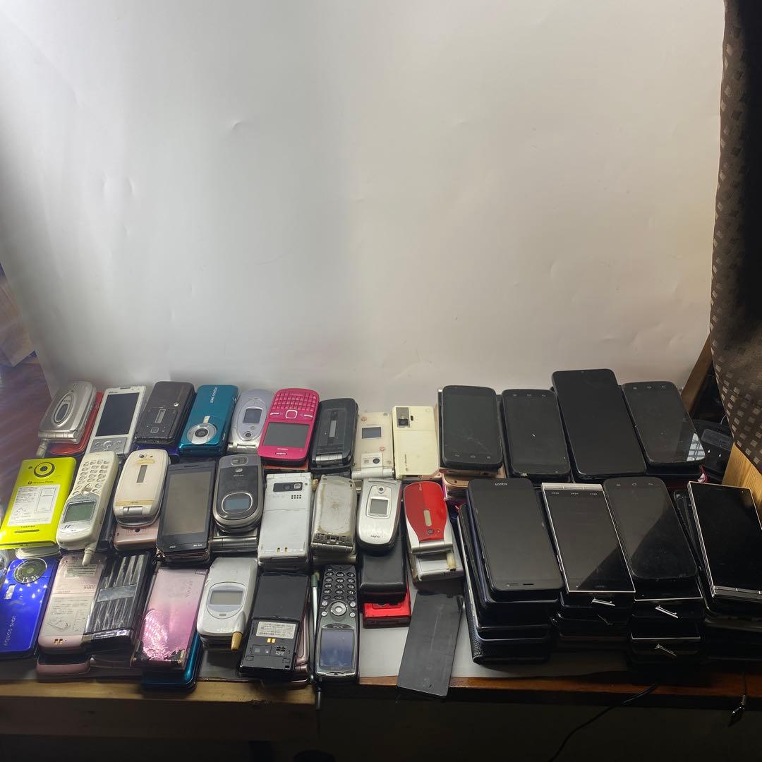 ガラケー　スマホ 153個 まとめ売り