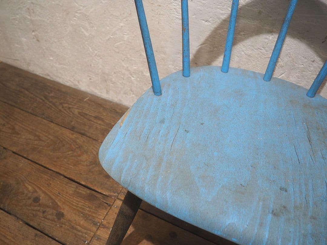 1338 シャビーシックなチェア　椅子　イス　オブジェ　レトロ　ビンテージ　花台