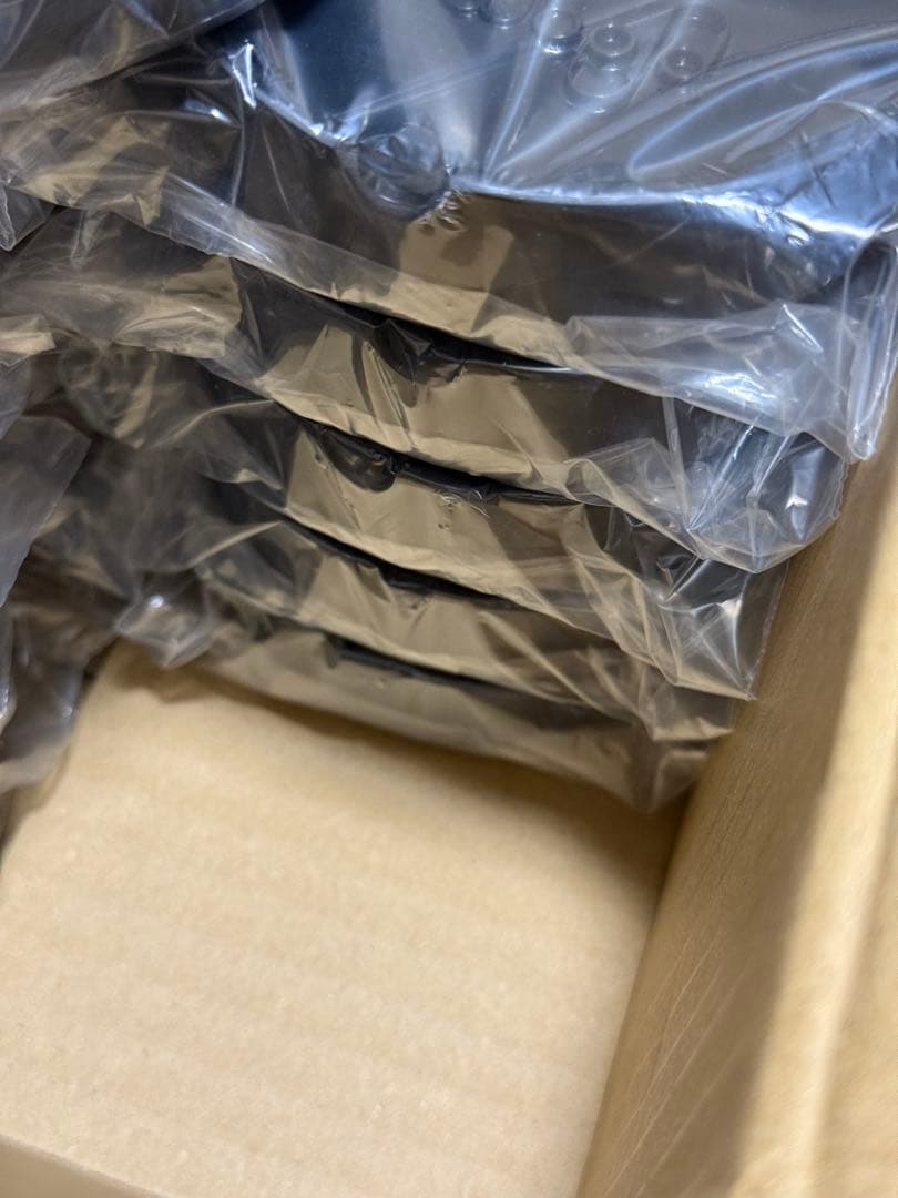 29.000円から値下げ中！新品未使用品！ploom灰皿 ブラック　30個セット