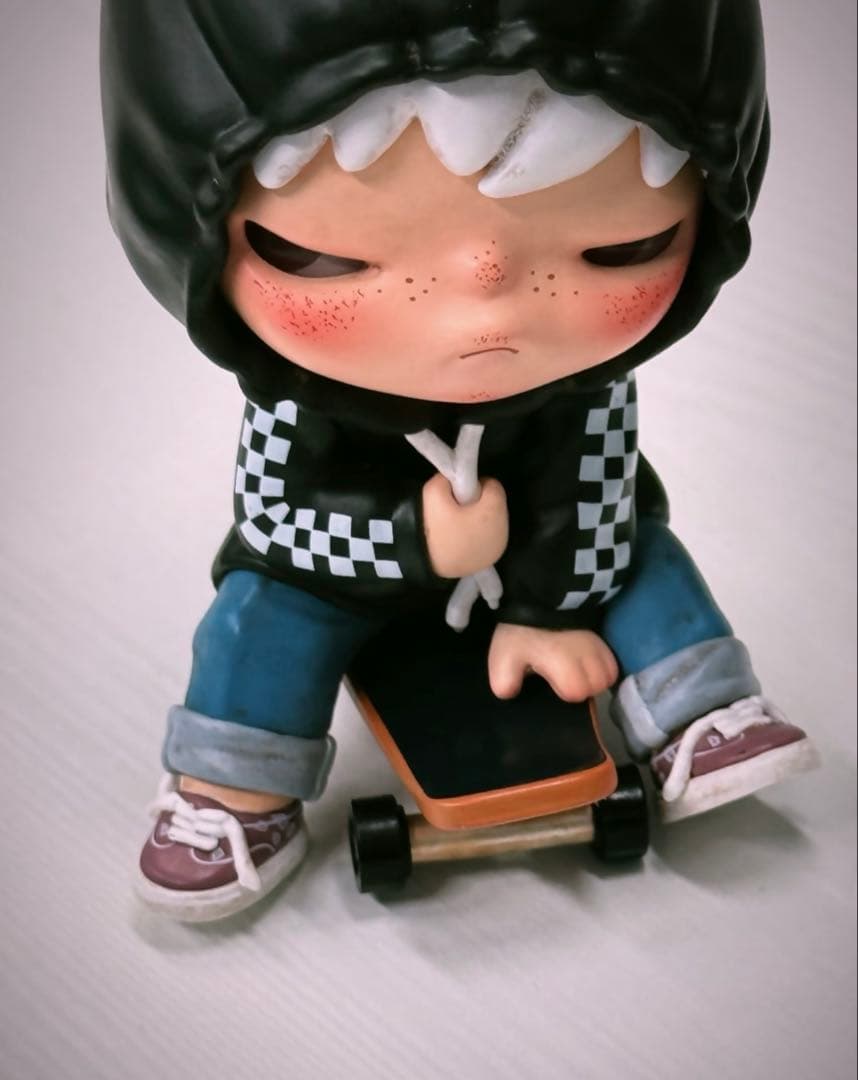 POPMART HIRONO×VANS