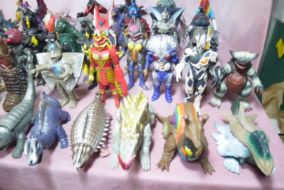 ウルトラ怪獣シリーズ　怪獣　ソフビ　64体セット