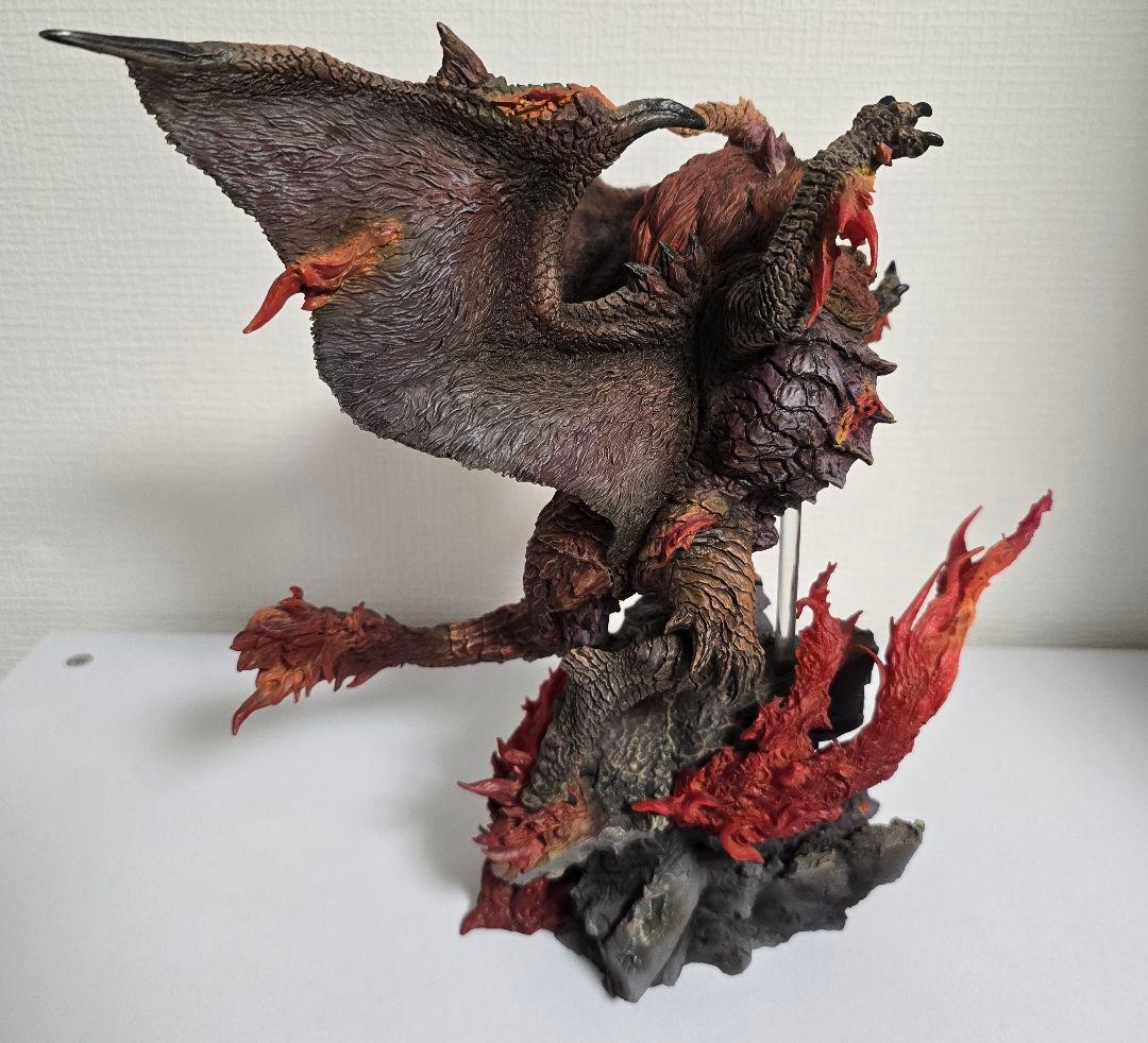 モンスターハンター テオ・テスカトル クリエイターズモデル フィギュア