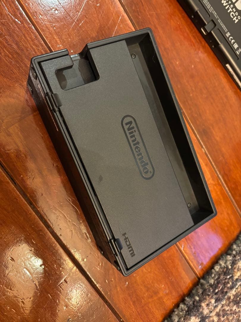 Nintendo Switch グレー本体 充電ケーブル付き