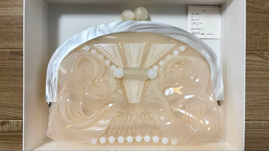 め*ぐ様 mamekurogouchi マメ クロゴウチ ガマグチ PVCクラッ