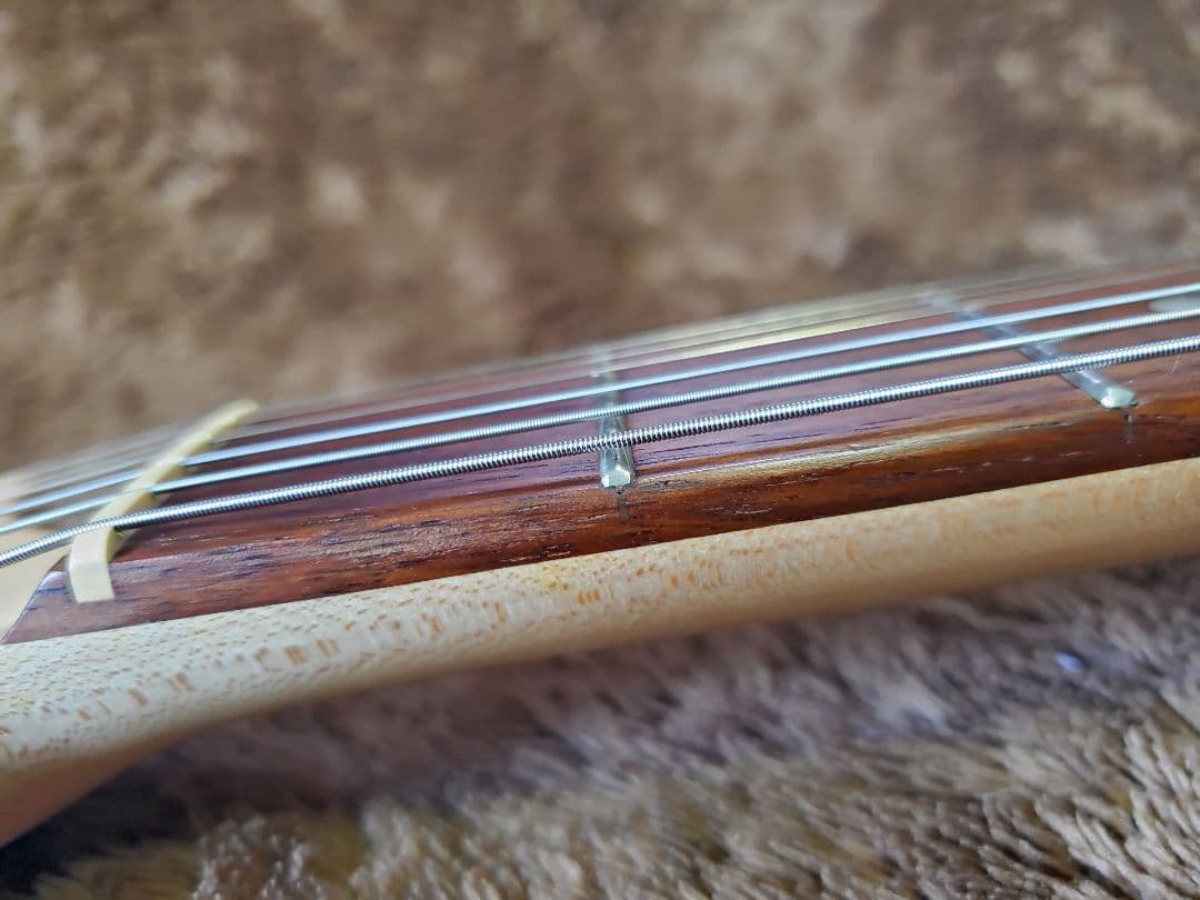 Squier スクワイヤー Affinity Stratocaster ストラト