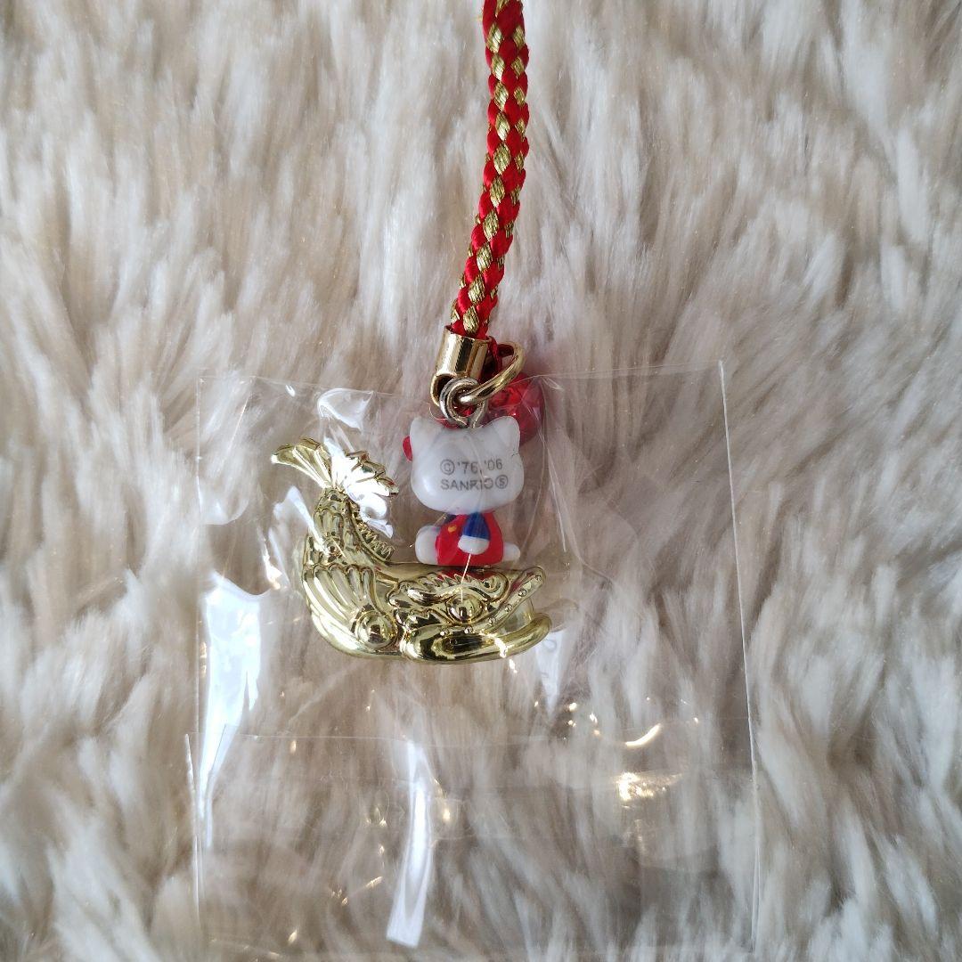 ご当地キティ 名古屋限定 金のしゃちほこ 根付けストラップ 希少 レア