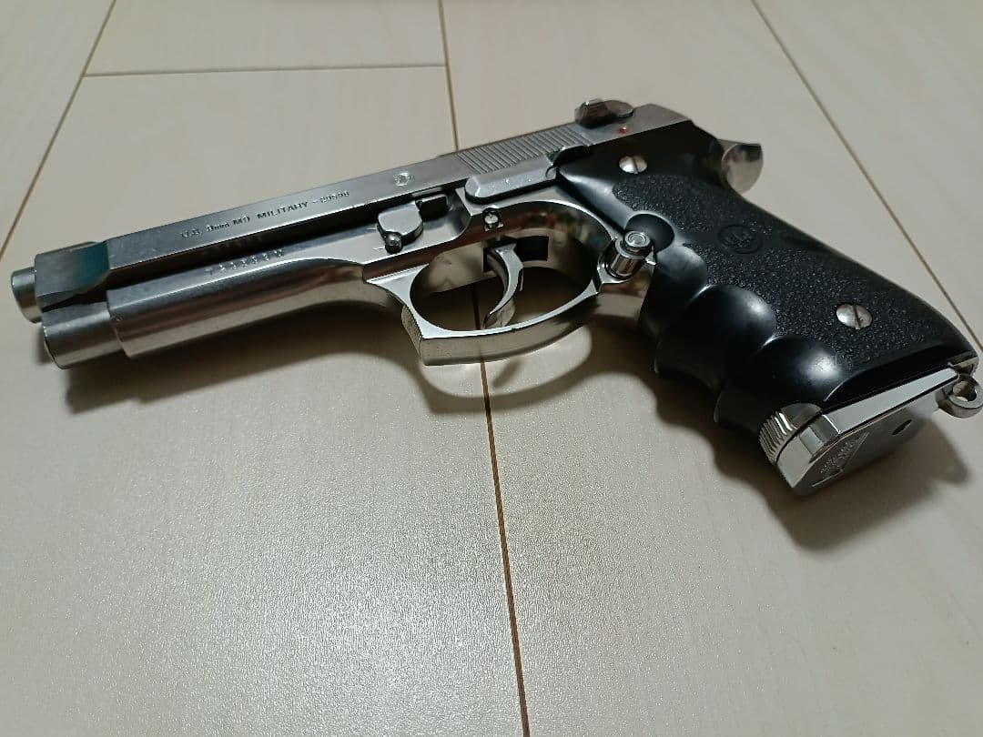【中古品】東京マルイ ガスガン「M92F クロームステンレス」※訳あり