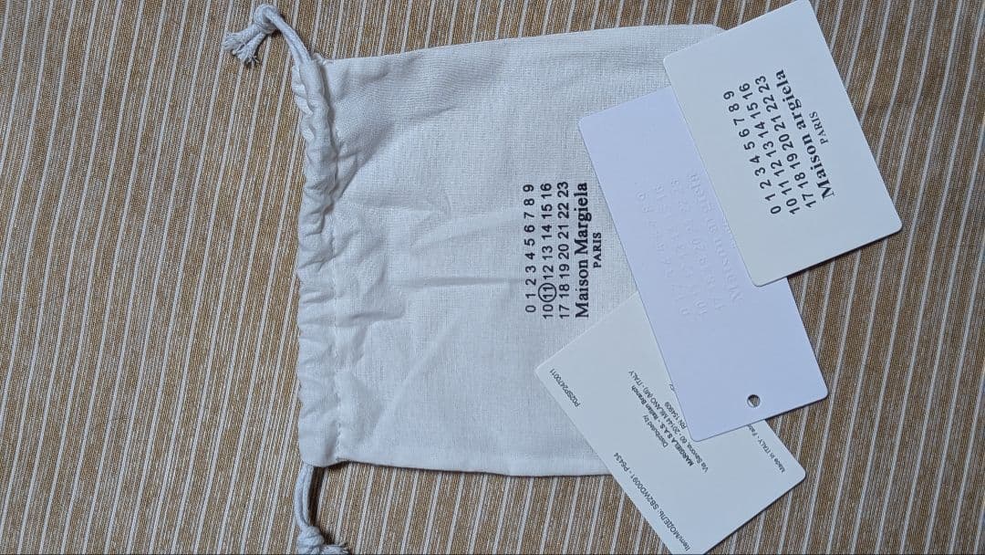 新品未使用品Maison Margielaレザー 二つ折り財布