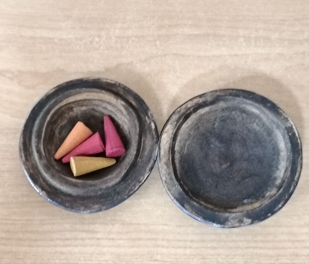 九谷焼 兎香合　合箱付