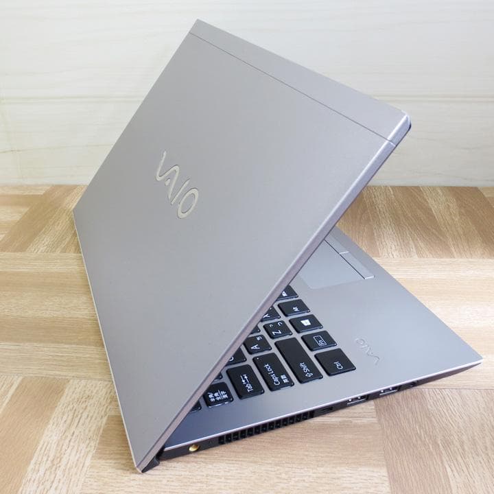 即発送 人気のシルバー VAIO i5 8GB 128GB おまけ付！