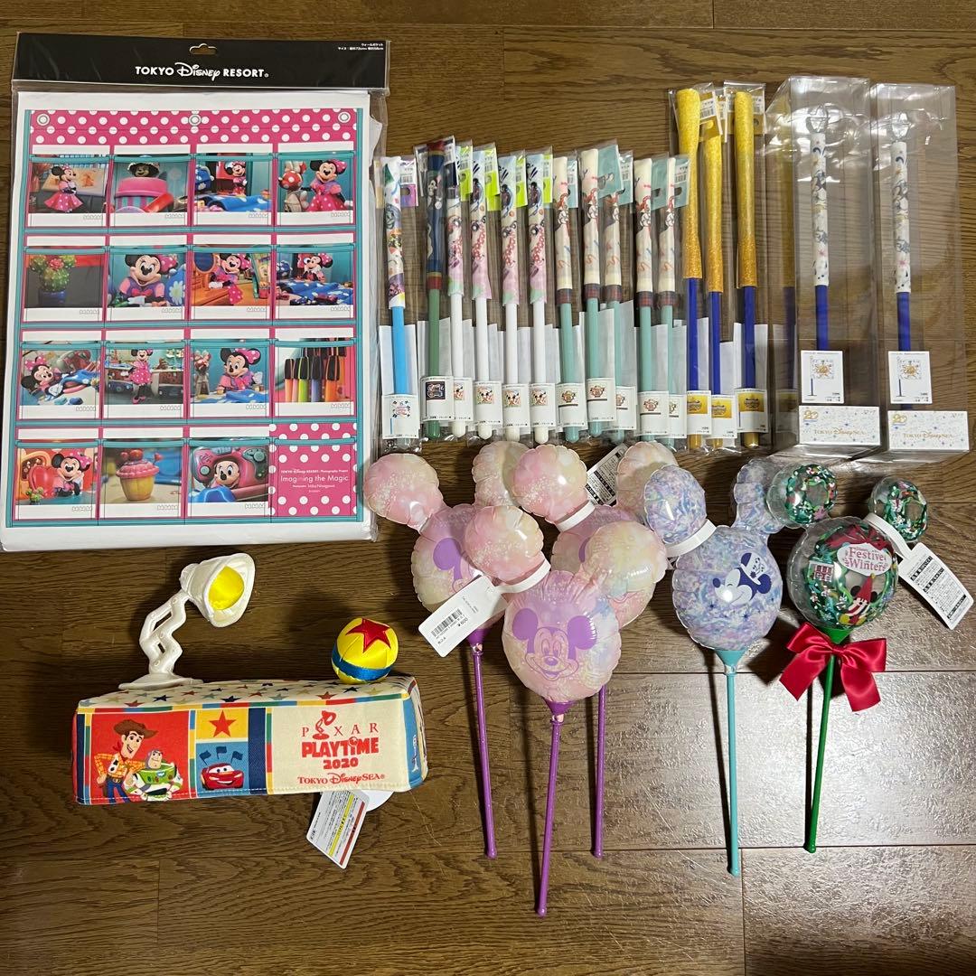 ディズニー　グッズ　カプセルトイ　バルーン　メモ　スーベニア　ポストカード