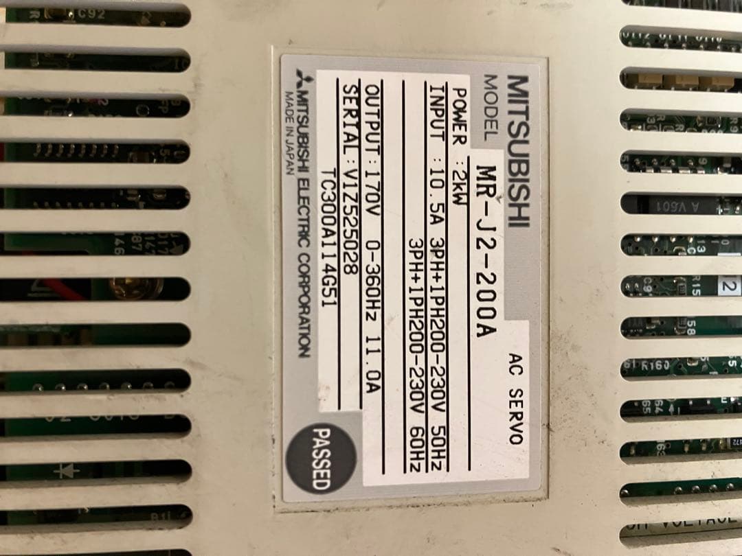 MITSUBISHI MR-J2-200A ACサーボ 720W