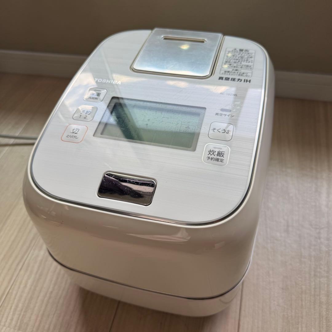 【動作品】東芝 TOSHIBA RC-10ZWL 炊飯器 IH 5.5合