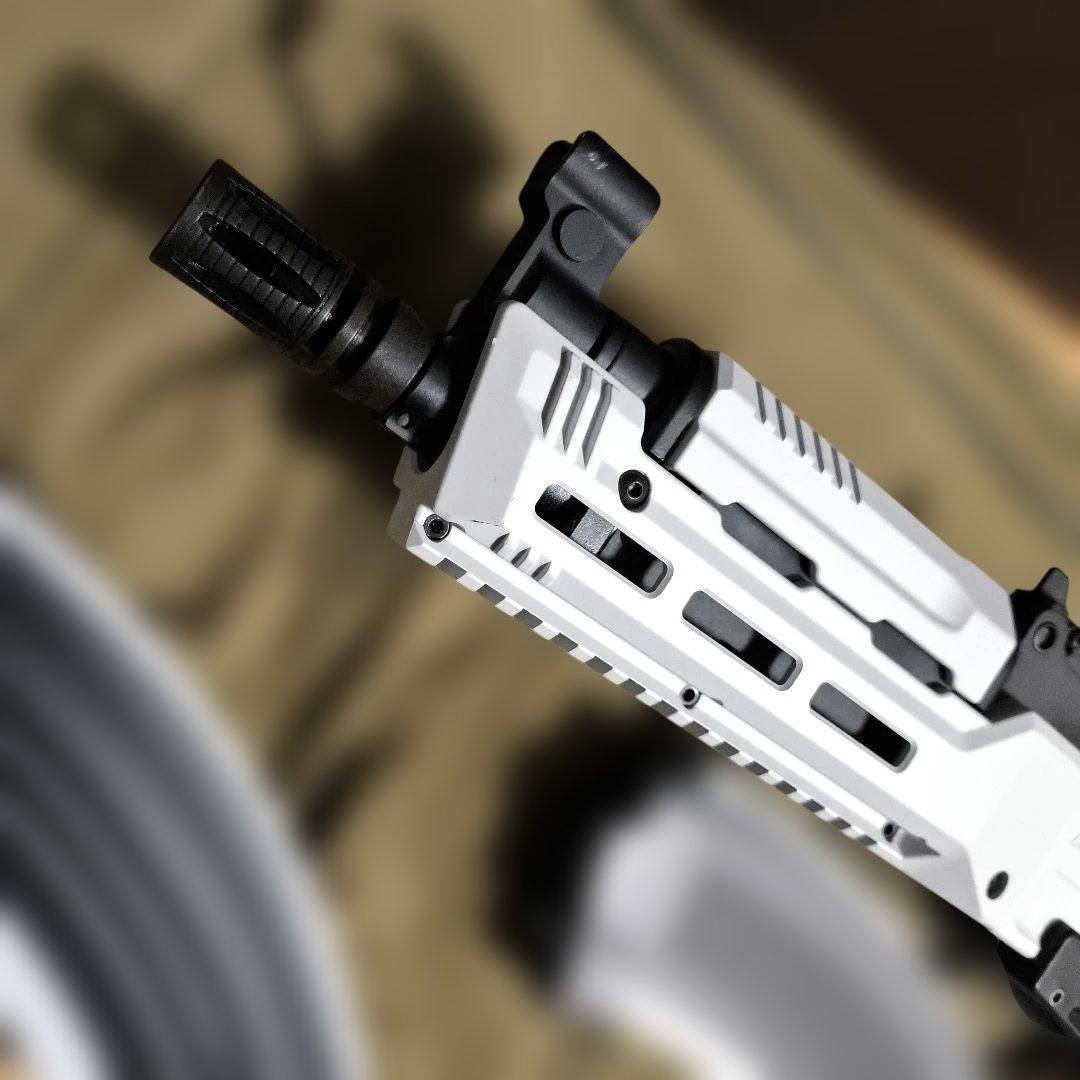 東京マルイ製　AKホワイトストーム　次世代電動ガン　予備マグ　ナイツタイプサプ