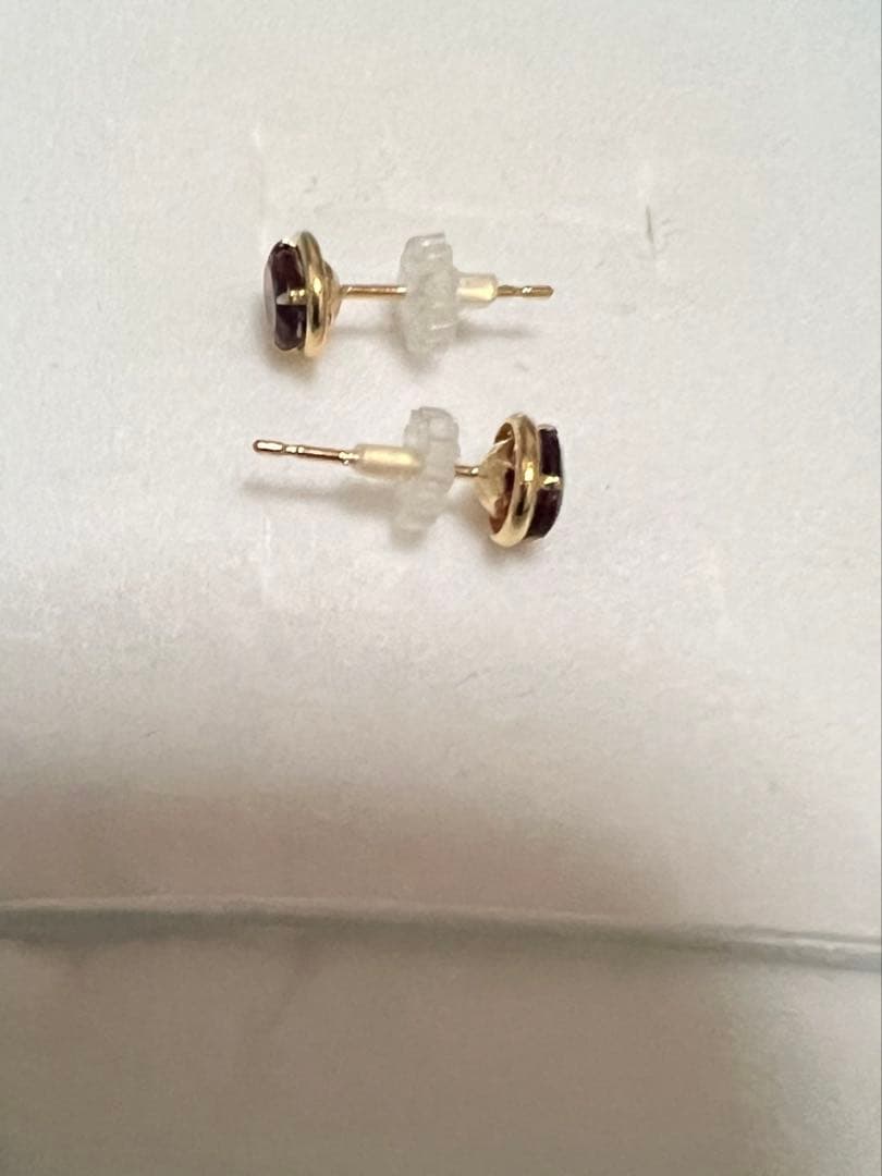 な*様 18金イエローゴールド アルマンダインガーネットピアス