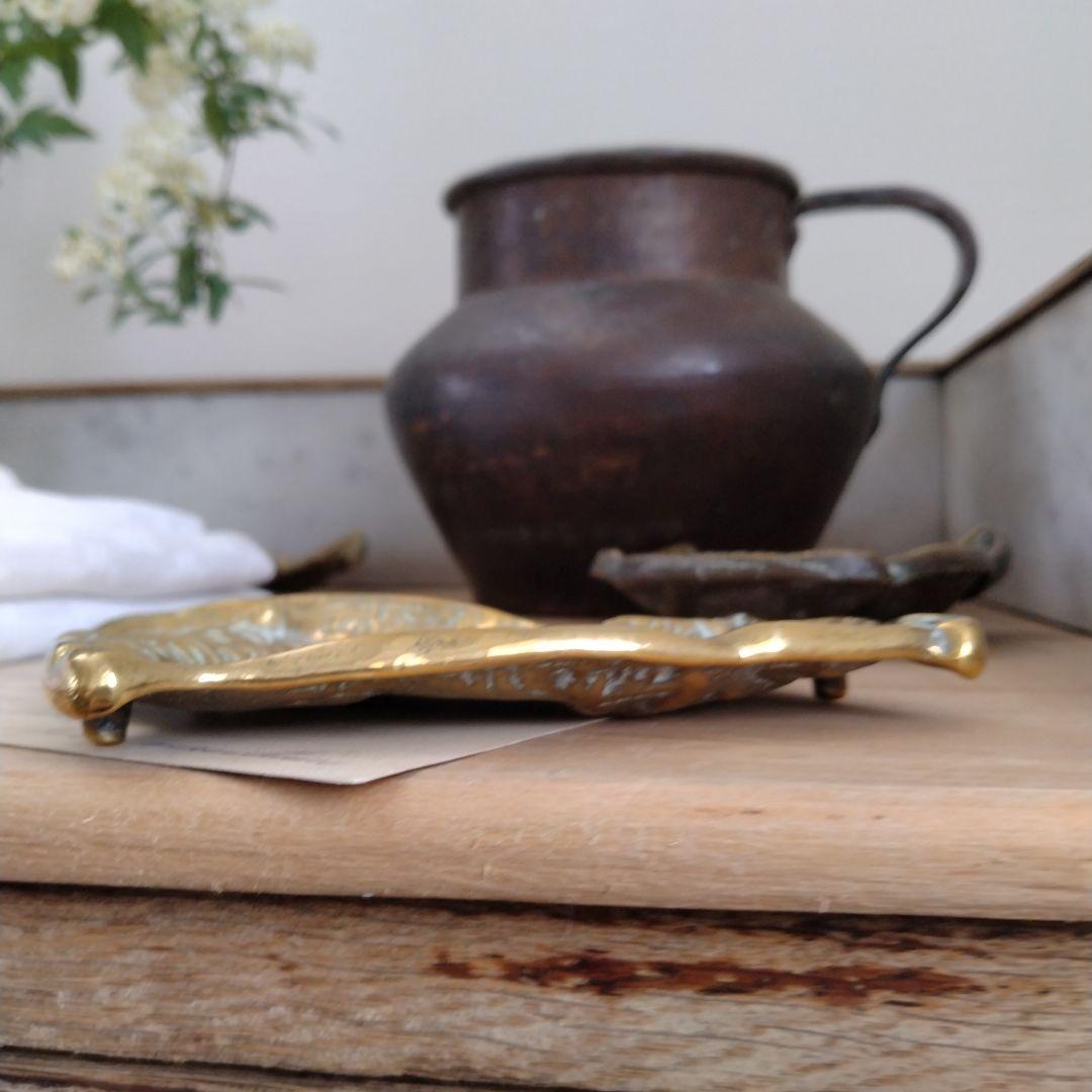 【E】猫小皿/アスティエ・ブロカント/フランスアンティーク・ネコトレイ