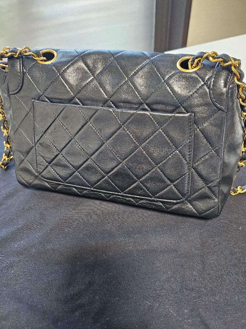 上品 CHANEL マトラッセショルダーバッグ 斜め掛け可