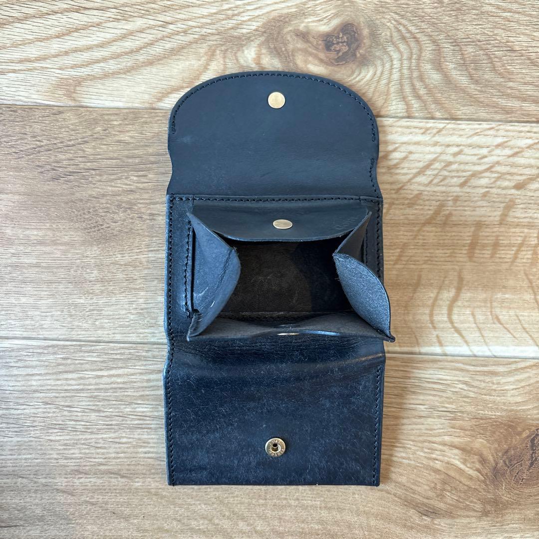 Iru ブラック レザー ミニ財布