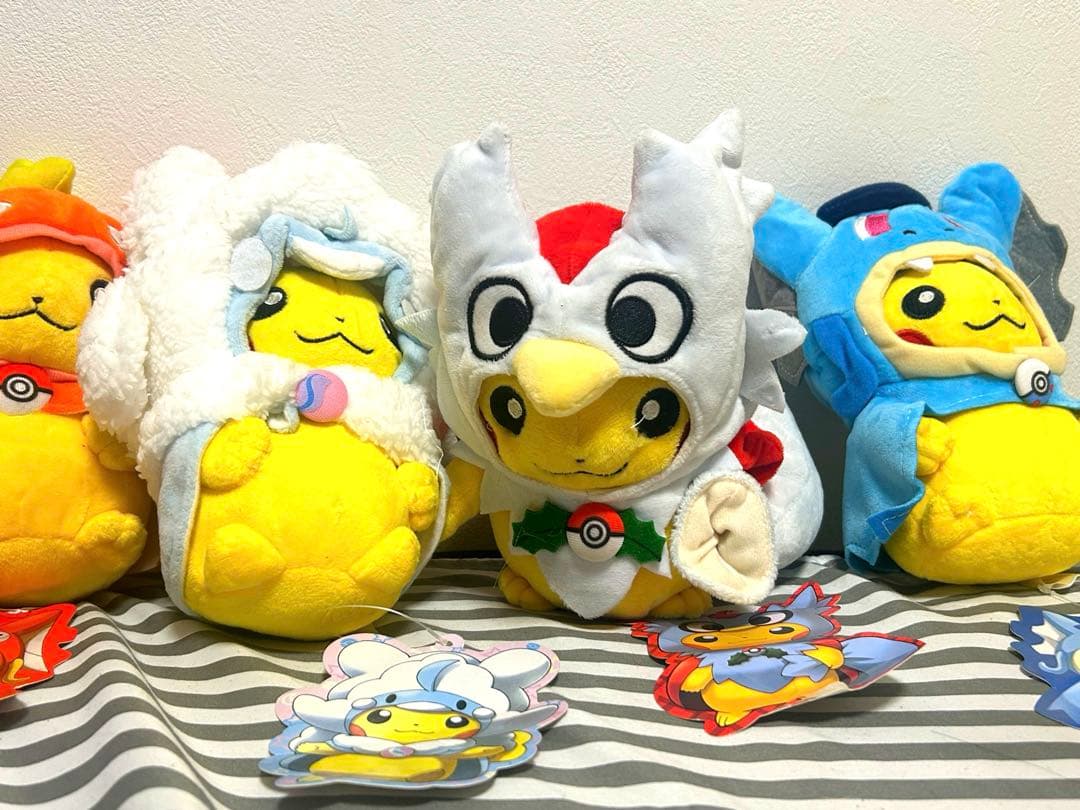 希少 ピカチュウ ぬいぐるみ(タグ付き)