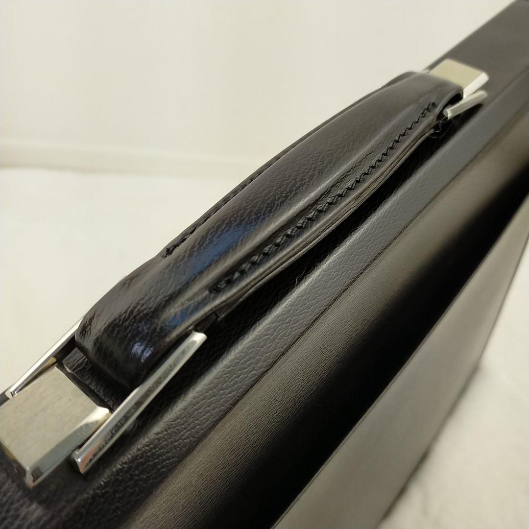 ✨️極美品✨　dunhill　ビジネスバッグ　黒　レザー　ロゴ