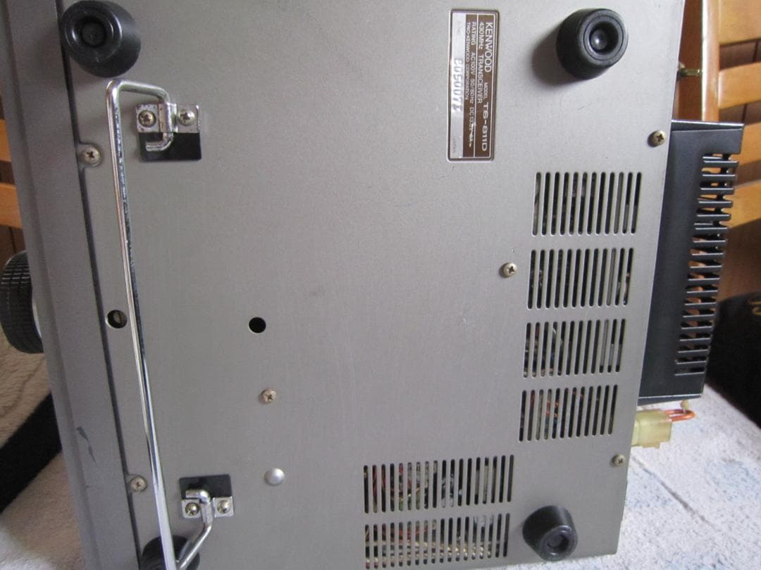 現状品　KENWOOD　TS-811D　430MHｚ　オールモード　25W機