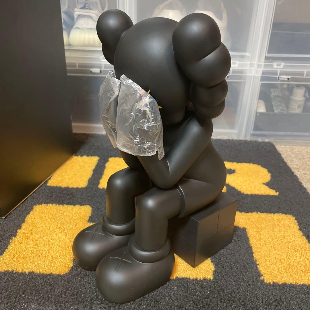 KAWS COMPANION (PASSING THROUGH) 1stブラック