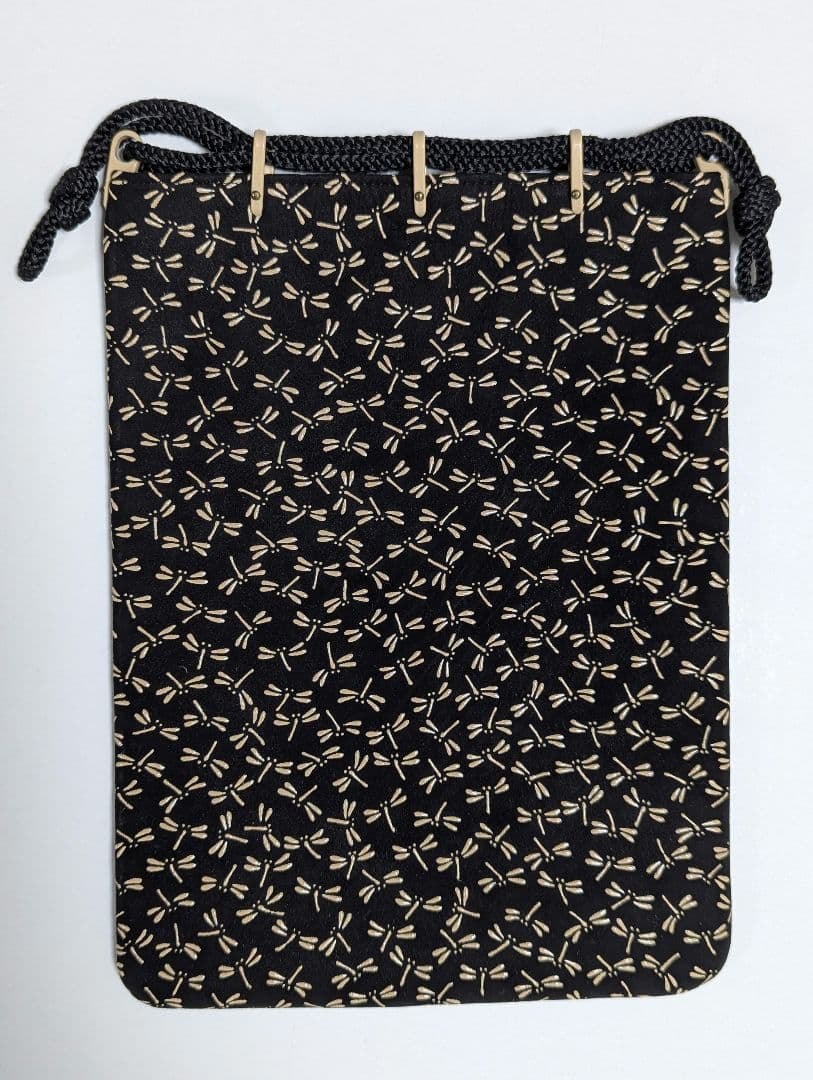 印伝巾着袋 印傳屋上原勇七 INDEN-YA 合切袋 とんぼ 黒地白漆