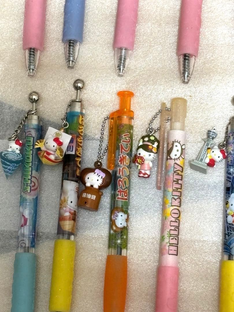 ご当地限定キティ　ボールペン50本＋オマケ5本