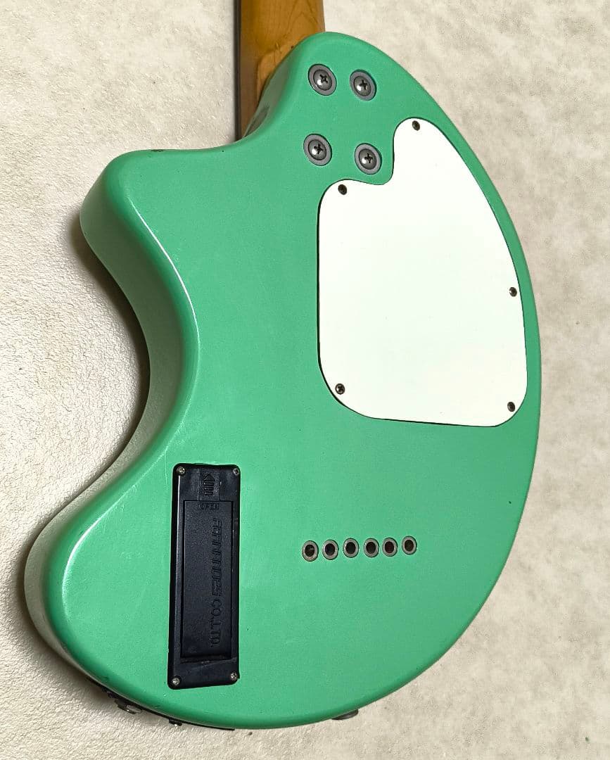 【美品】ZO-3 ミントグリーン アンプ内蔵ミニギター ヘッドフォン端子付