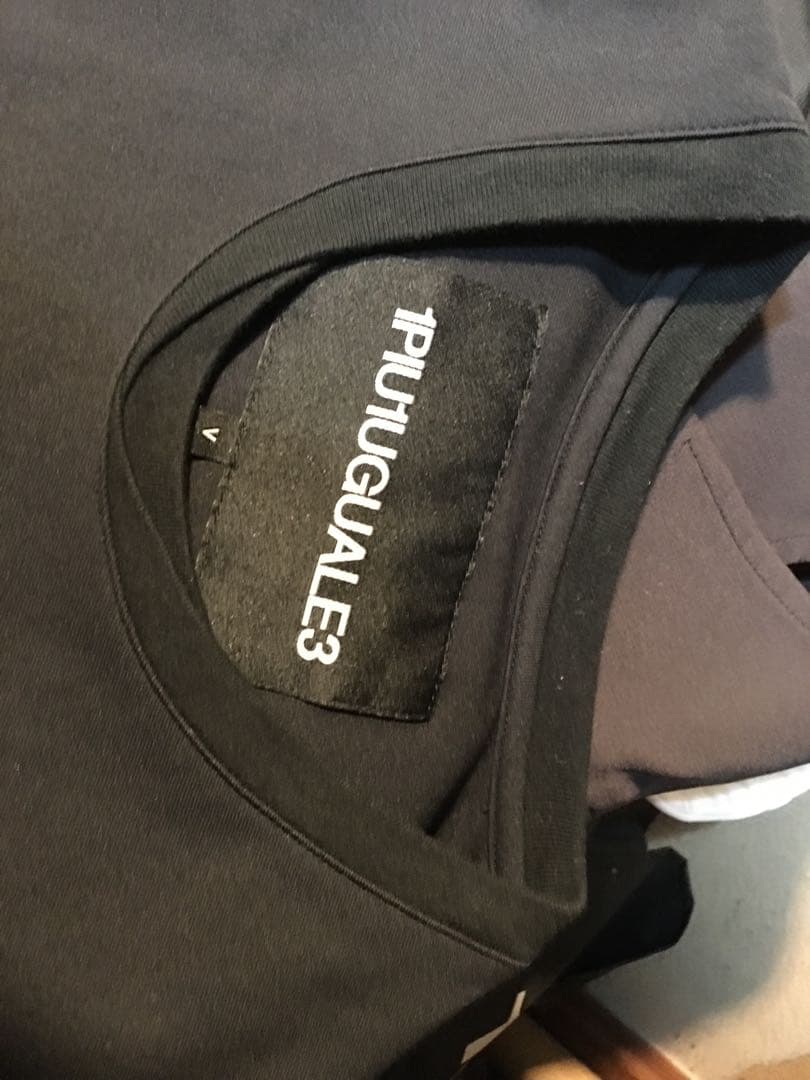 みーと1piu1uguale3 SPORT GRADATION LOGO