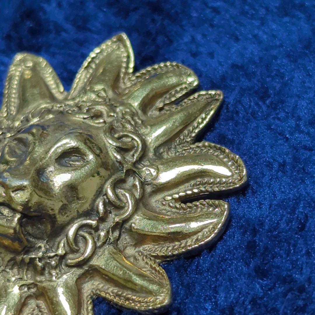 シャネル CHANEL ブローチ ココマーク ライオン 獅子モチーフ 太陽