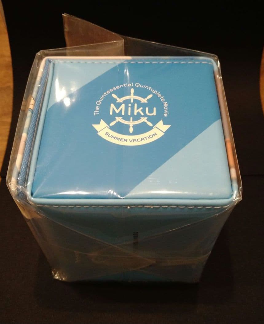 五等分の花嫁　中野三玖　水着　合皮　カードケース　匿名配送　新品未使用　ケース