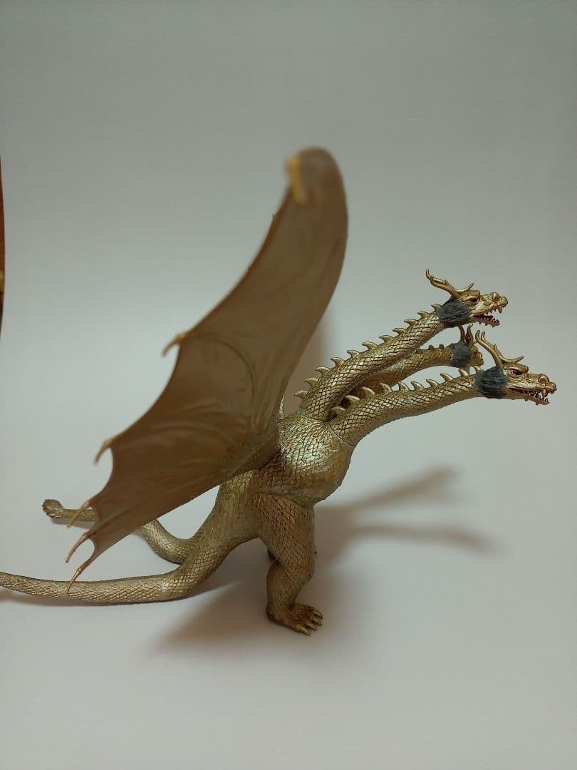 【しょうこ】1/350 キングギドラ ＆ ハセガワ EVAR 赤城ありさ