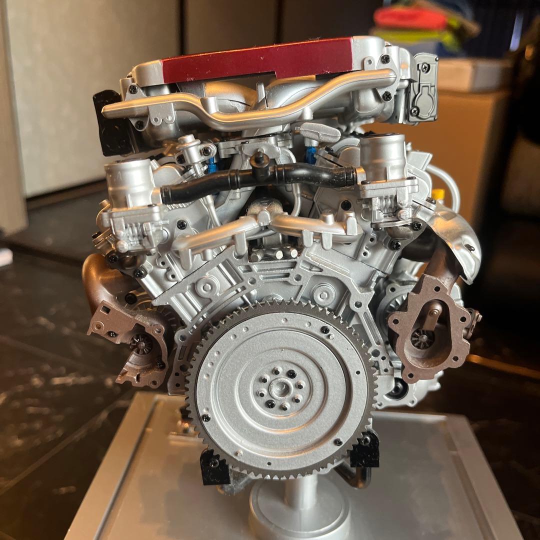 イーグルモス　GTRエンジン クリアケース付き