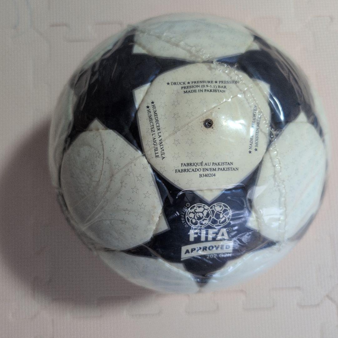 adidas チャンピオンズリーグフィナーレ サッカーボール