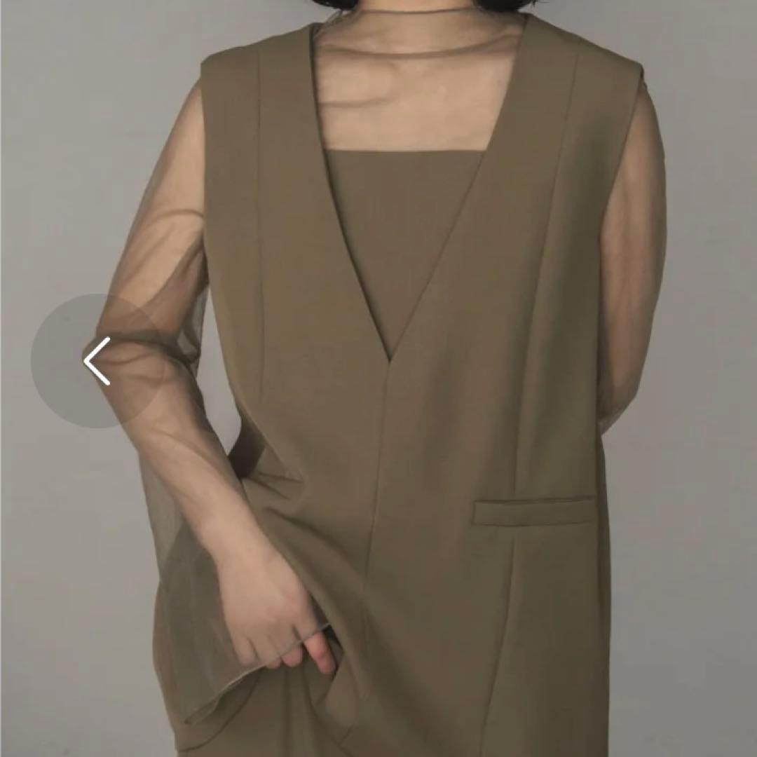 GIRL チュールレイヤードトップ スタイトスカート　セットアップ カーキ L