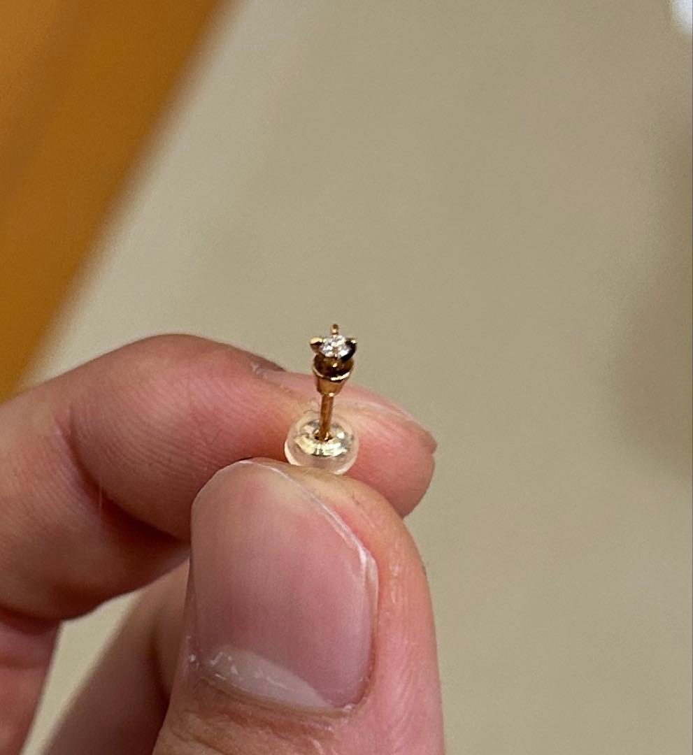 1月3日まで値下げしますe.m. ゴールド スタッドピアス　両耳用 6万円で購入