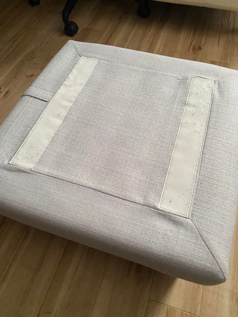 モモナチュラル オットマン