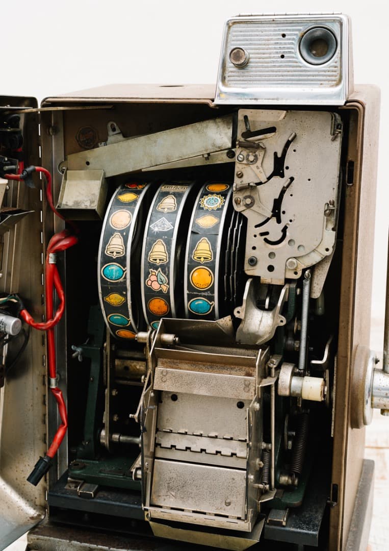 カジノ ヴィンテージ スロット 実機 インテリア 店舗 什器