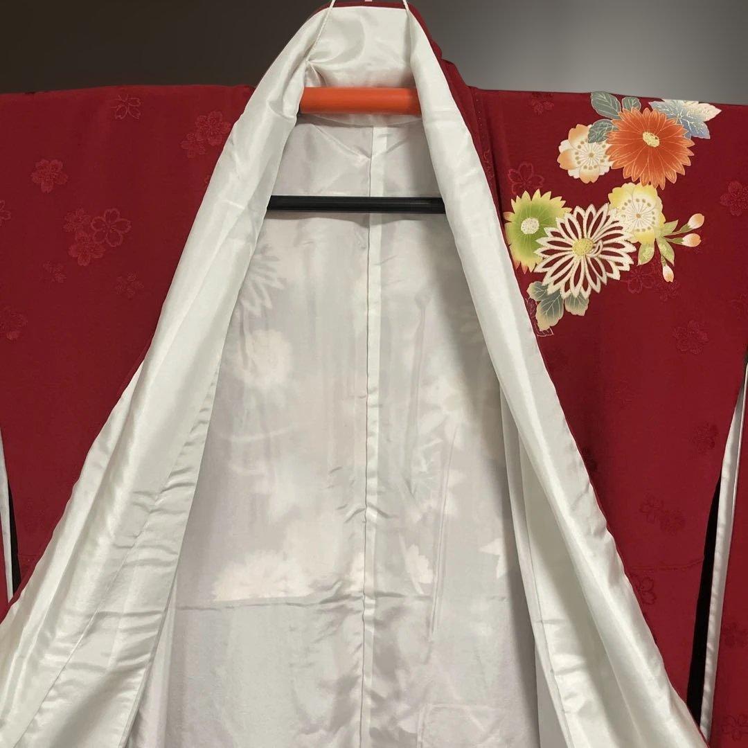 振袖　赤　金彩　金糸　正絹