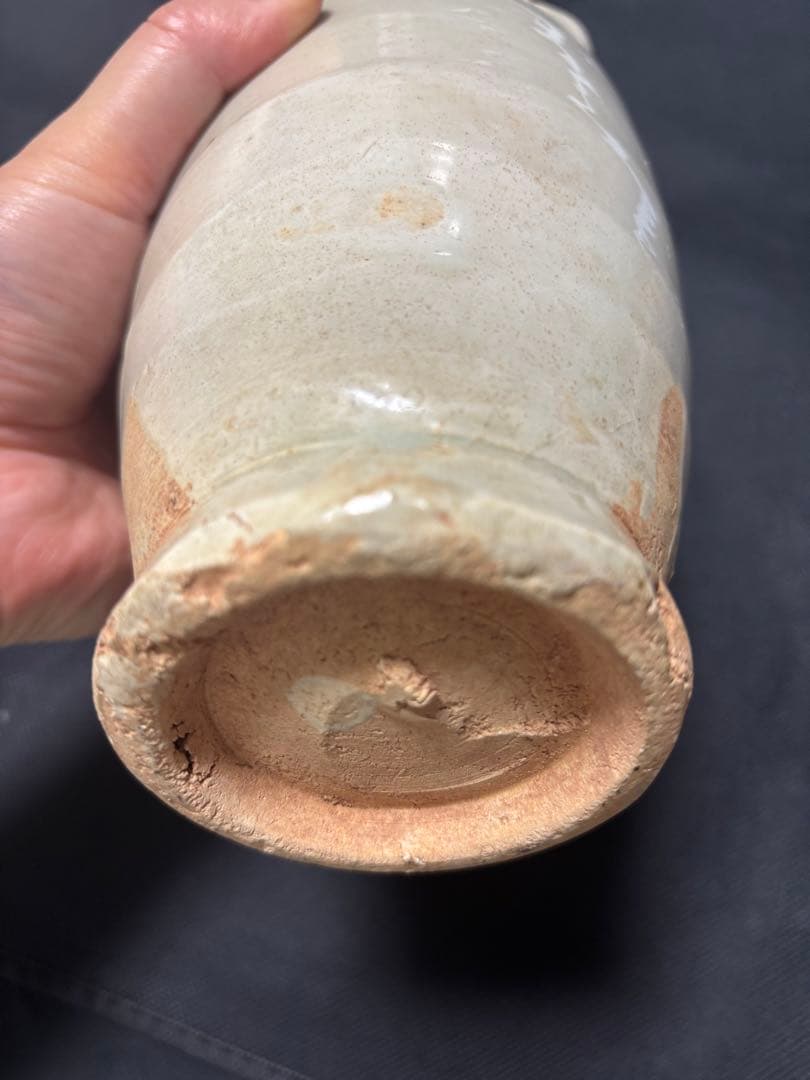 中国古美術品　宋の時代青白磁　螭龍文瓶　谷倉瓶